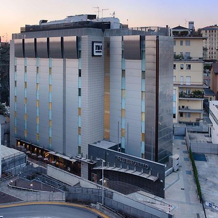 Hotel NH Bergamo Esterno foto